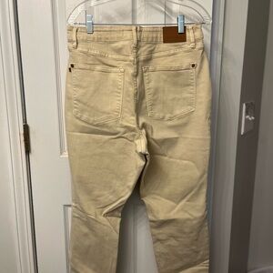 Judy Blue Women's Straight Leg Jeans in Beige